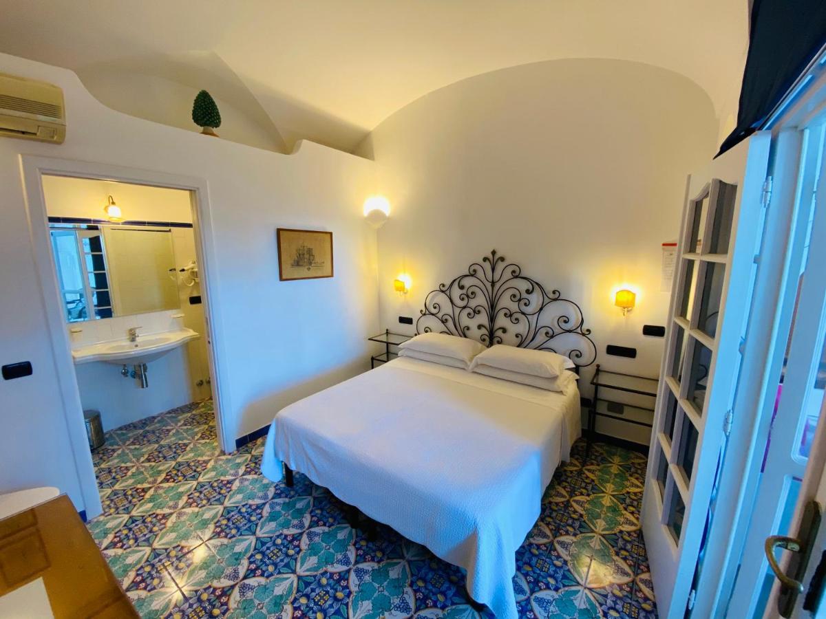 La Caravella Di Positano - Relais, Beach & Residences Luaran gambar