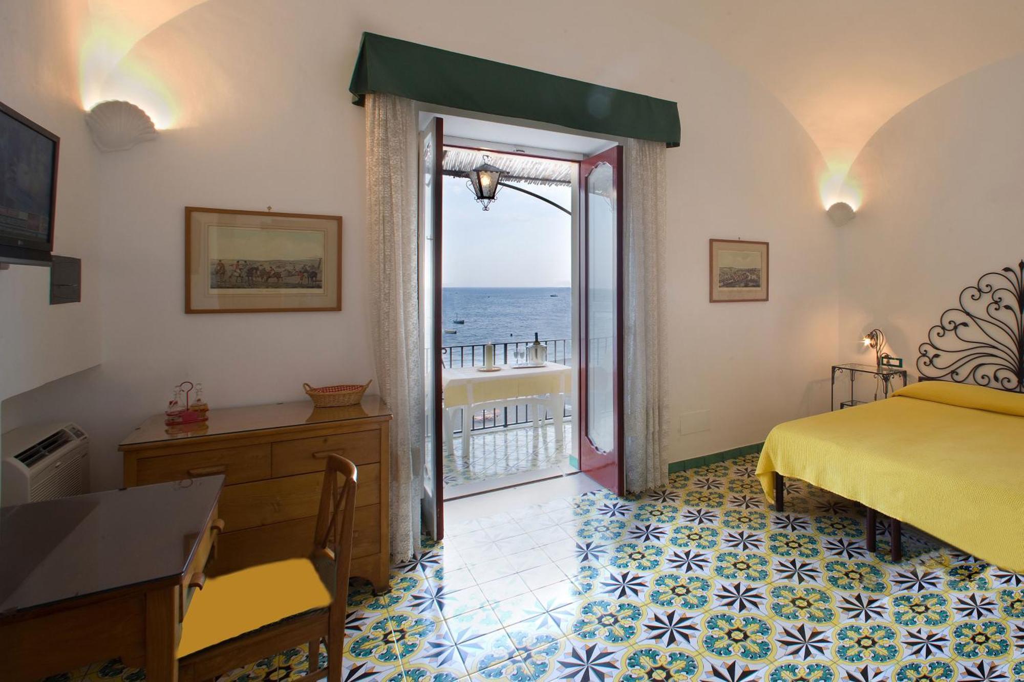 La Caravella Di Positano - Relais, Beach & Residences Luaran gambar