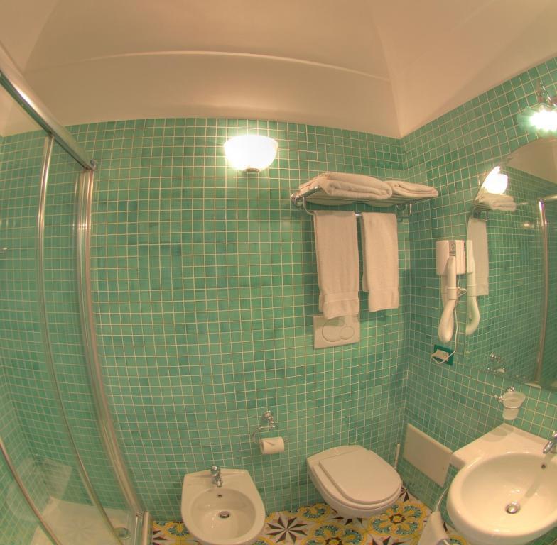 La Caravella Di Positano - Relais, Beach & Residences Bilik gambar
