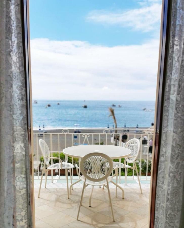 La Caravella Di Positano - Relais, Beach & Residences Luaran gambar