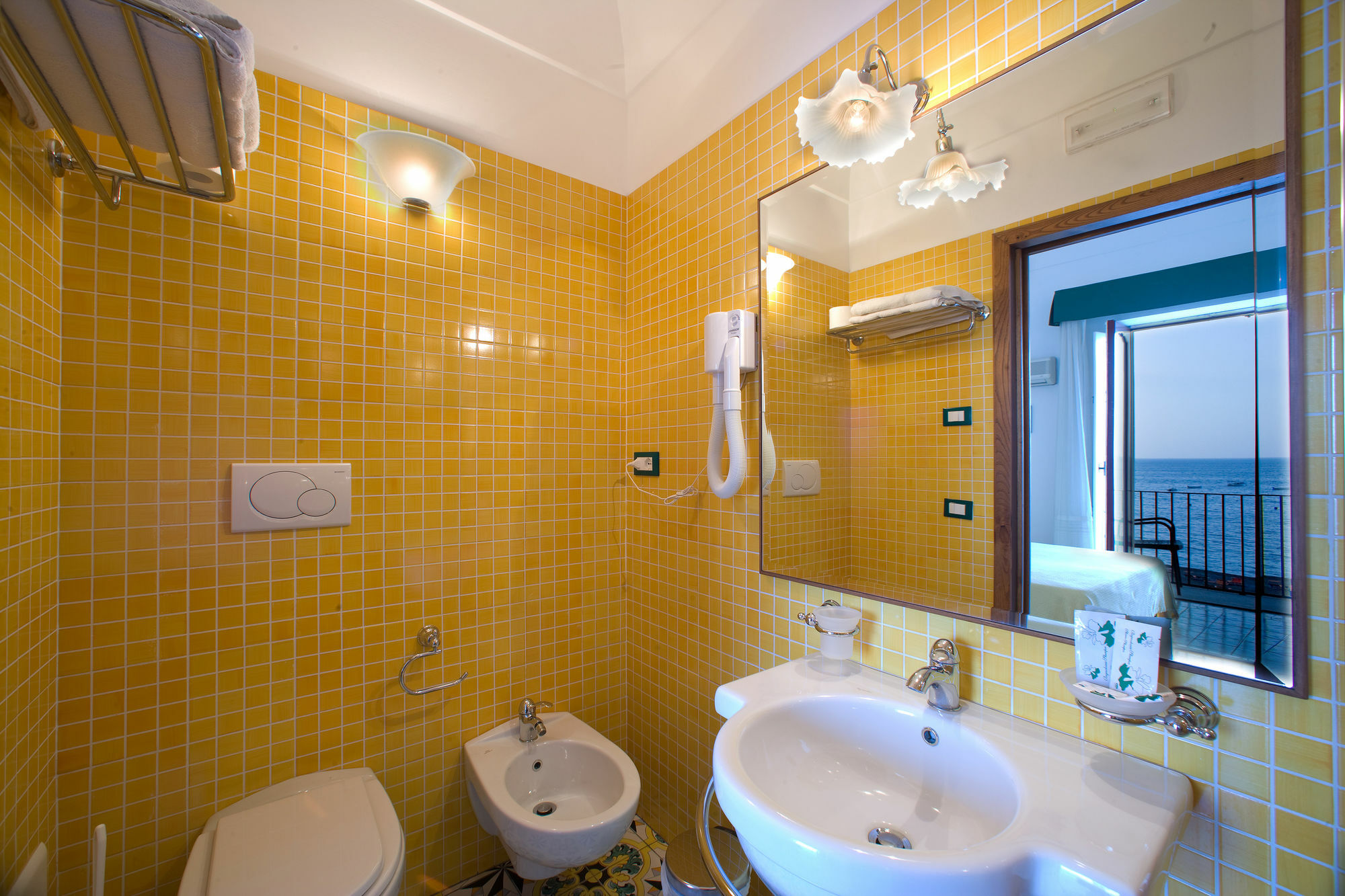 La Caravella Di Positano - Relais, Beach & Residences Luaran gambar